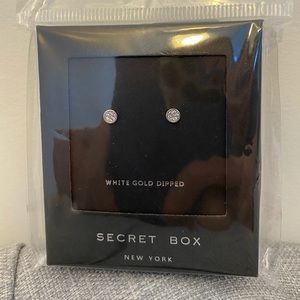 Sparkly Rhinestone Stud Earrings